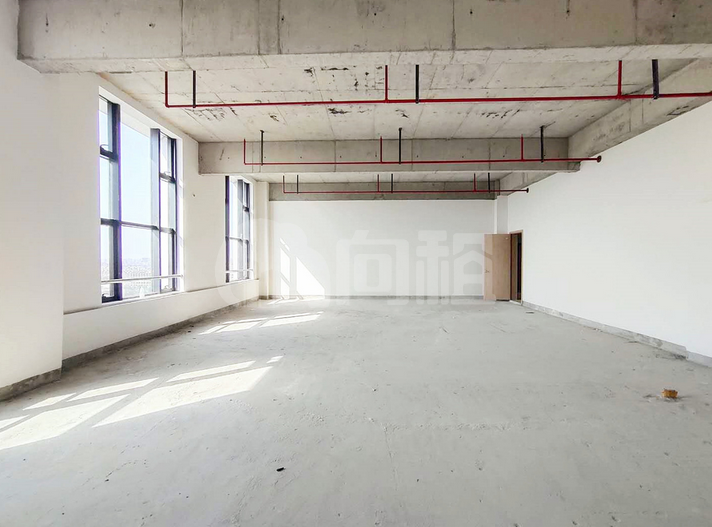 同济创园写字楼 177m²办公室出租 3.5元/m²/天 中等装修