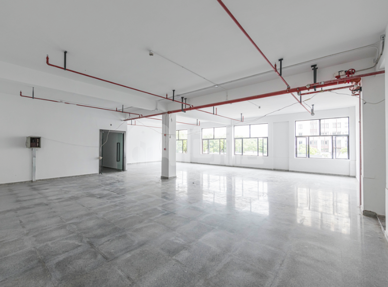 北虹桥创智空间写字楼 370m²办公室出租 2.1元/m²/天 简单装修