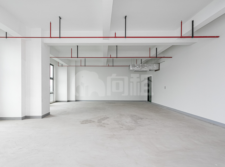 漕河泾光华园写字楼 215m²办公室出租 2.1元/m²/天 简单装修