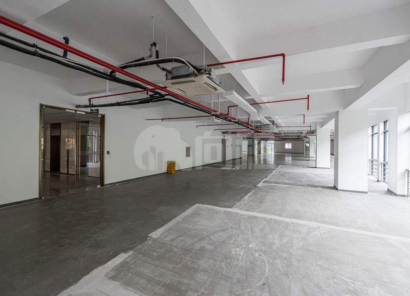 天华信息科技园写字楼 1790m²办公室出租 5.3元/m²/天 简单装修
