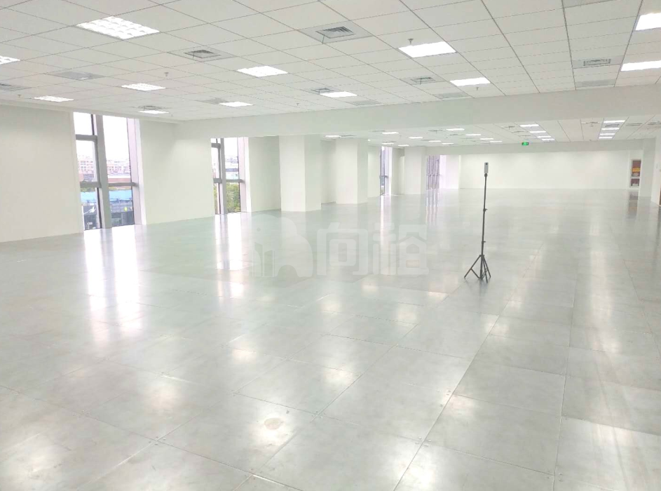木棉kaso写字楼 158m²办公室出租 4.5元/m²/天 中等装修