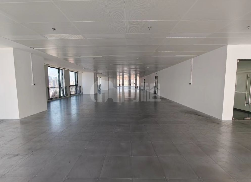 中海中心写字楼 1500m²办公室出租 5元/m²/天 简单装修