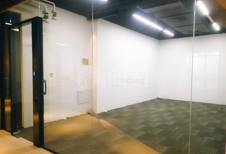 光明嘉域生活中心写字楼 55m²办公室出租 3.3元/m²/天 精品装修