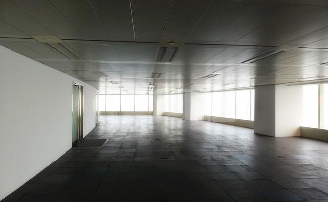 恒隆广场写字楼 138m²办公室 10.88元/m²/天 中等装修
