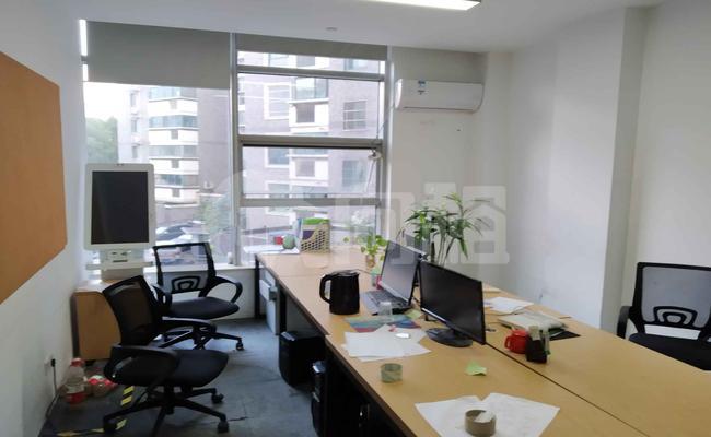 清水湾大厦 33m²办公室 4.8元/m²/天 精品装修