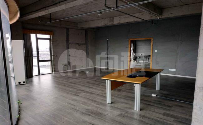 申窑艺术园 160m²办公室 1.9元/m²/天 精品装修