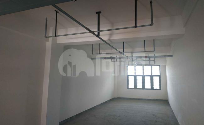 保利·悦活荟 858m²办公室 1.7元/m²/天 毛坯