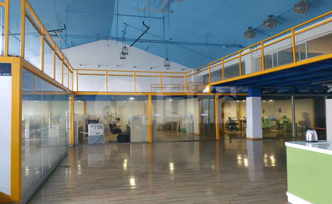 泰迪活力小镇 360m²办公室 3.7元/m²/天 简单装修