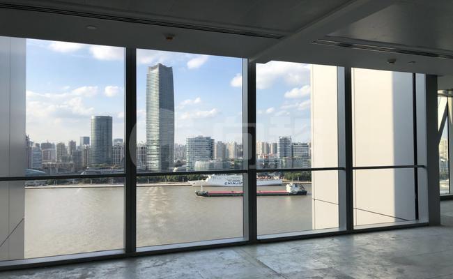 富士康大厦写字楼 650m²办公室 9.01元/m²/天 中等装修