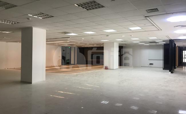 新地国际广场 165m²办公室 2.7元/m²/天 中等装修