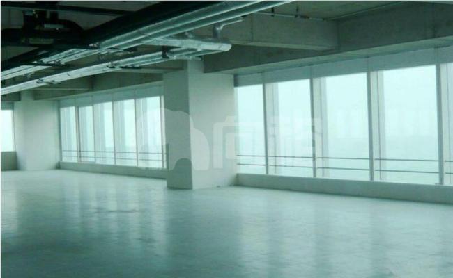 浦东嘉里城写字楼 2000m²办公室 8.46元/m²/天 简单装修