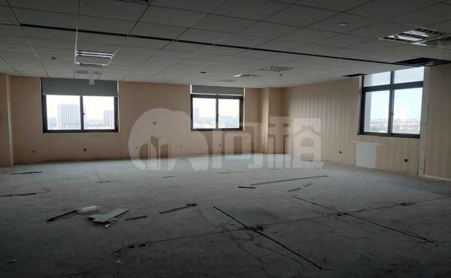 新宝中心 143m²办公室 2.5元/m²/天 中等装修
