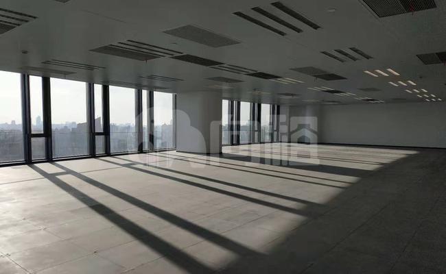 歌斐中心写字楼 231m²办公室 7.74元/m²/天 毛坯