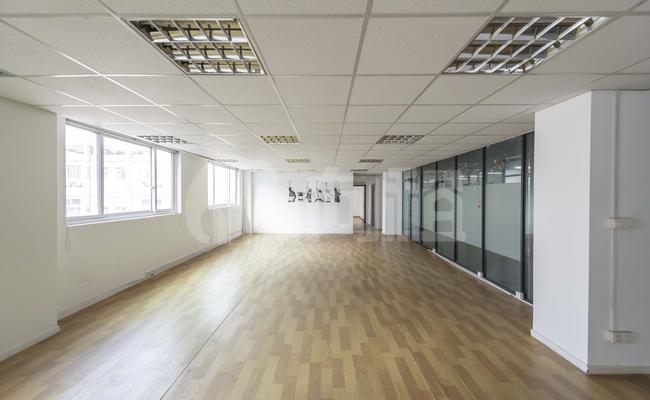 德必柏航创意园 225m²办公室 2.9元/m²/天 简单装修