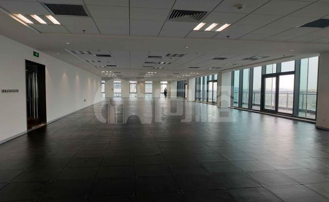 长泰广场写字楼 270m²办公室 5.31元/m²/天 中等装修