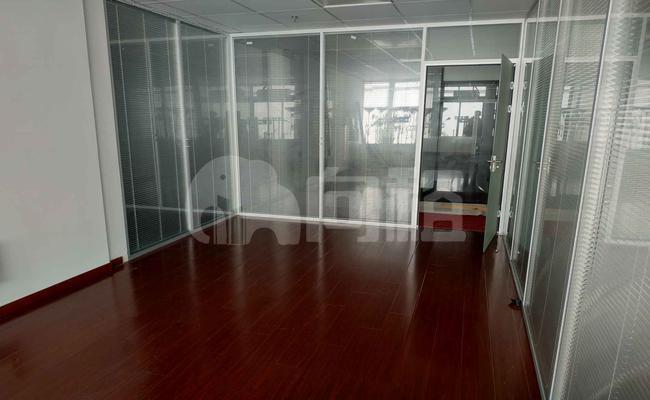 上海波阳创业园 28m²办公室 4.2元/m²/天 精品装修