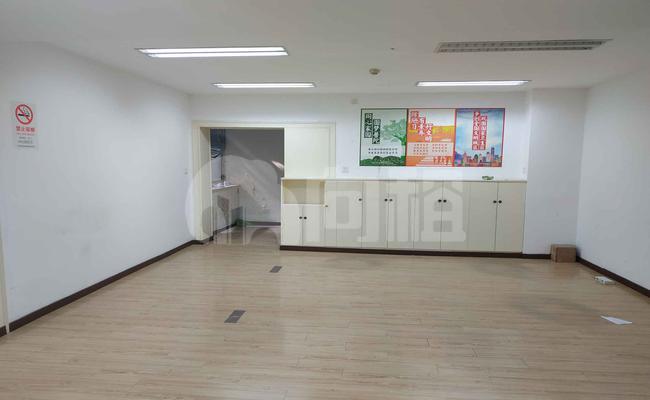 中联大厦 168m²办公室 2.4元/m²/天 简单装修