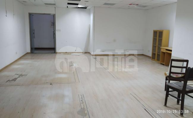 衡辰商务楼 85m²办公室 2.2元/m²/天 精品装修