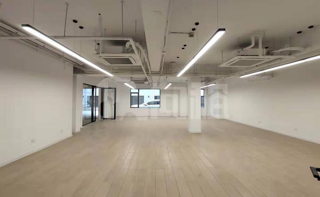 创邑space钦州路518号写字楼 122m²办公室 4.5元/m²/天 简单装修