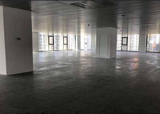 张润大厦写字楼 542m²办公室 4.68元/m²/天 简单装修