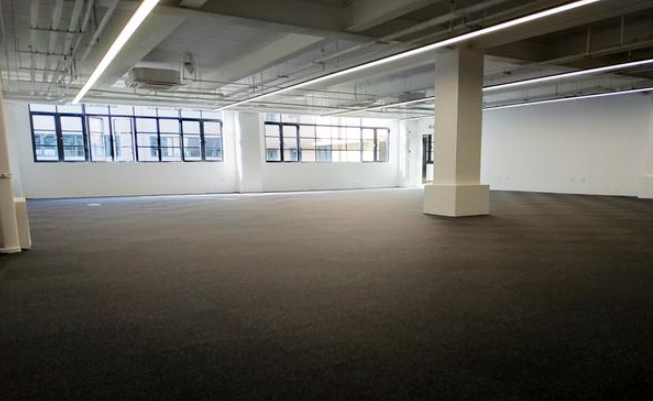 创智汇 130m²办公室 3.6元/m²/天 简单装修