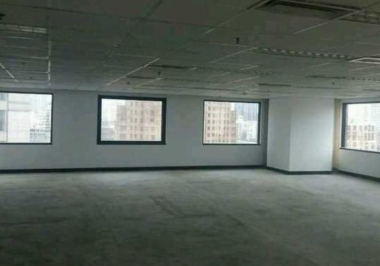 上海滩国际大厦写字楼 1559m²办公室 4.86元/m²/天 毛坯