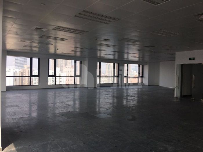 陆家嘴金控广场写字楼 600m²办公室 7.83元/m²/天 简单装修
