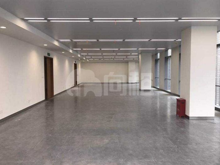 宝武大厦写字楼 830m²办公室 6.75元/m²/天 简单装修