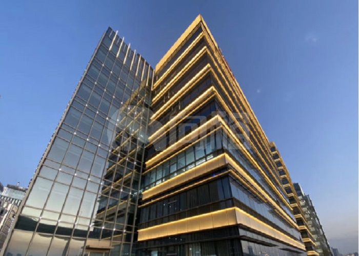 宝武大厦写字楼 600m²办公室 5.22元/m²/天 简单装修