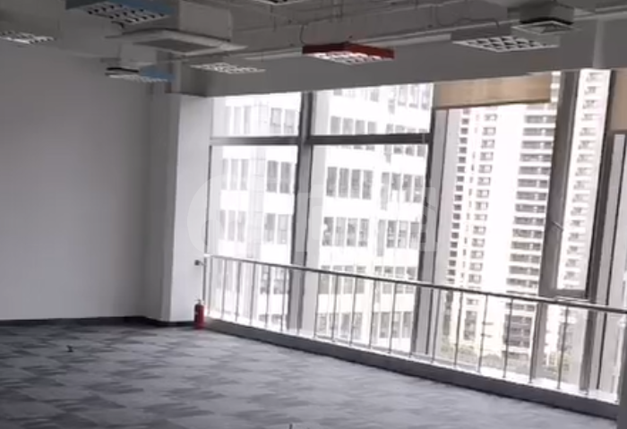 晋润海棠大厦 320m²办公室 3.4元/m²/天 简单装修