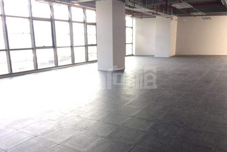 上海医药大厦写字楼 630m²办公室 5.22元/m²/天 毛坯