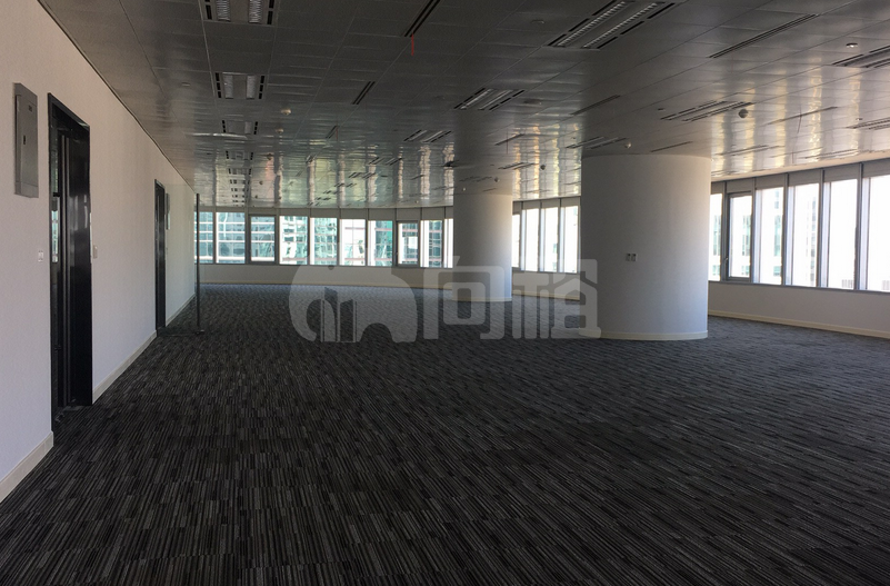 尚嘉中心写字楼 272m²办公室 6.3元/m²/天 简单装修