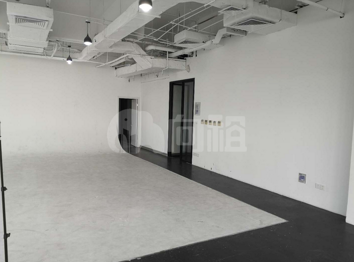 利星行广场写字楼 482m²办公室 5.4元/m²/天 简单装修