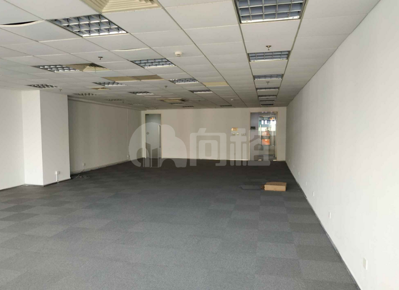 宝纳大厦写字楼 350m²办公室出租 3.4元/m²/天 简单装修
