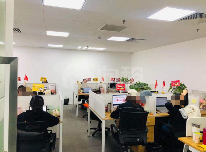 上海普天信息产业园写字楼 540m²办公室 4.5元/m²/天 中等装修