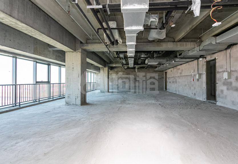 龙湖蓝海引擎科创中心写字楼 237m²办公室出租 3元/m²/天 毛坯
