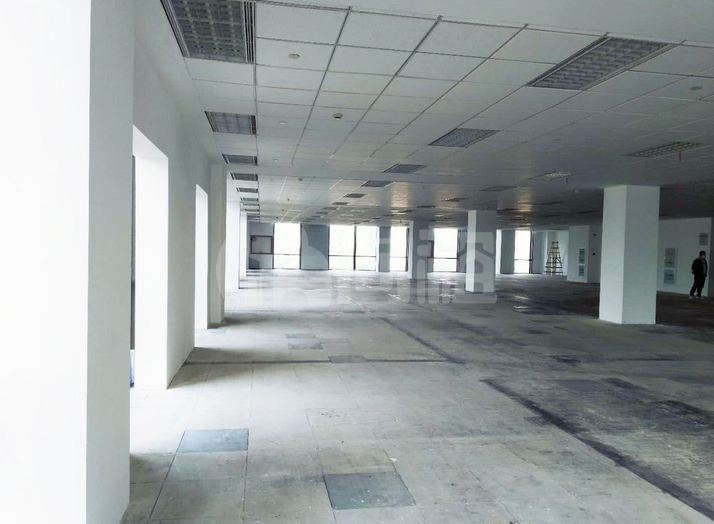 明基广场写字楼 726m²办公室出租 4.68元/m²/天 简单装修