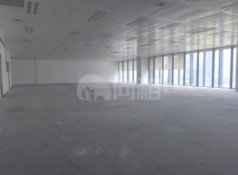星展银行大厦写字楼 680m²办公室出租 8.6元/m²/天 简单装修