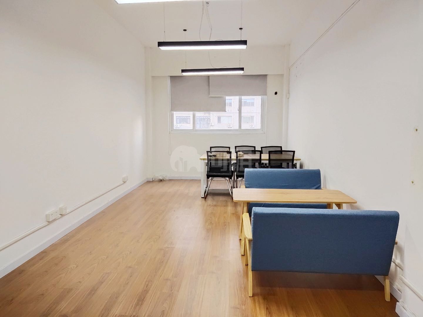 柏航德必易园写字楼 40m²办公室出租 3.2元/m²/天 简单装修