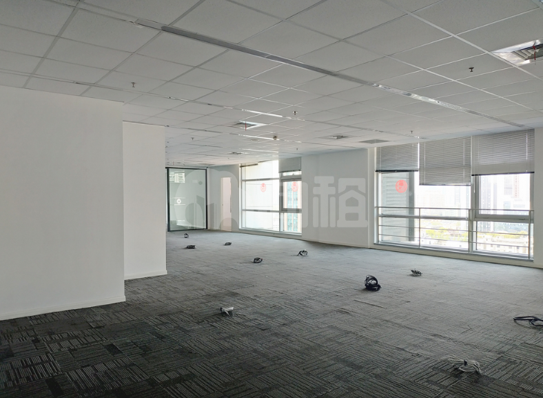 旺旺大厦写字楼 471m²办公室出租 8元/m²/天 简单装修