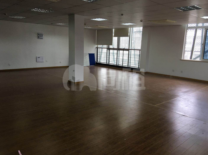 海上新东坊写字楼 167m²办公室出租 4元/m²/天 简单装修
