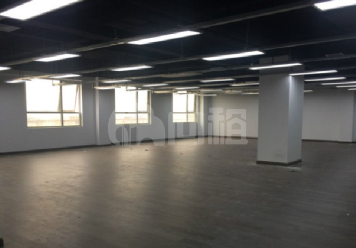 嘉春753园区写字楼 324m²办公室出租 7.5元/m²/天 简单装修
