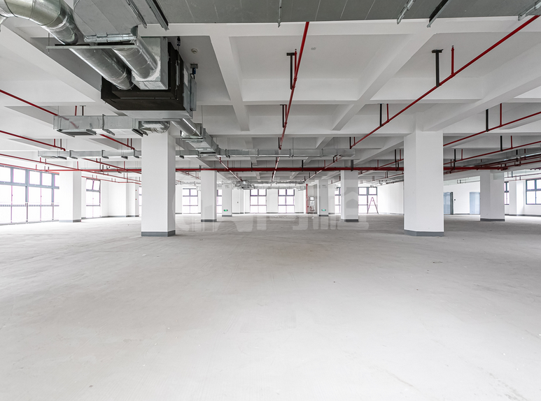 漕河泾光华园写字楼 1325m²办公室出租 2元/m²/天 简单装修