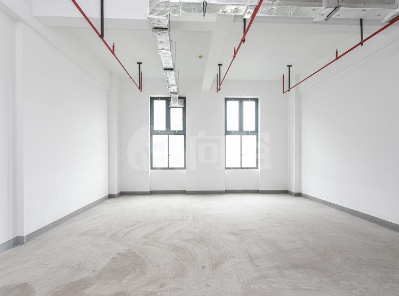 漕河泾光华园写字楼 184m²办公室出租 2元/m²/天 简单装修