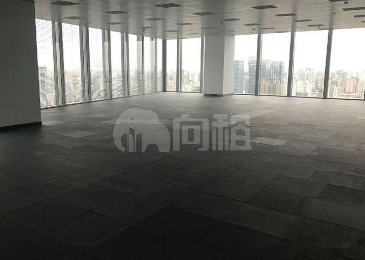 越洋广场写字楼 375m²办公室出租 11元/m²/天 简单装修