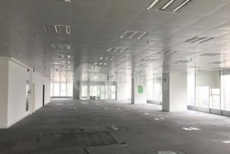 越洋广场写字楼 670m²办公室出租 11元/m²/天 简单装修