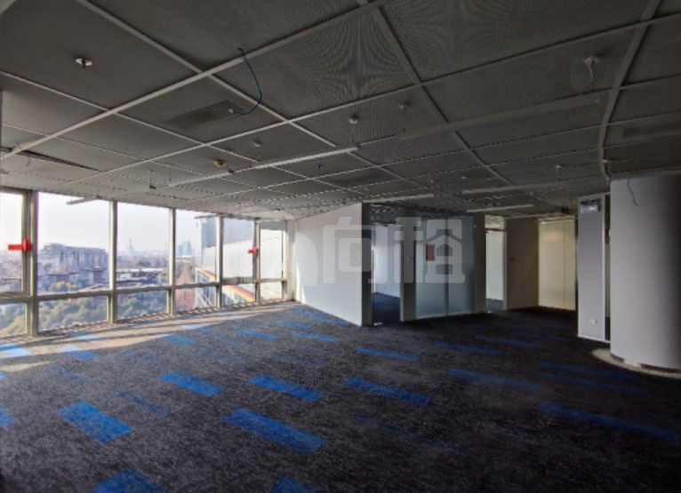 上海德国中心写字楼 539m²办公室出租 6.2元/m²/天 简单装修