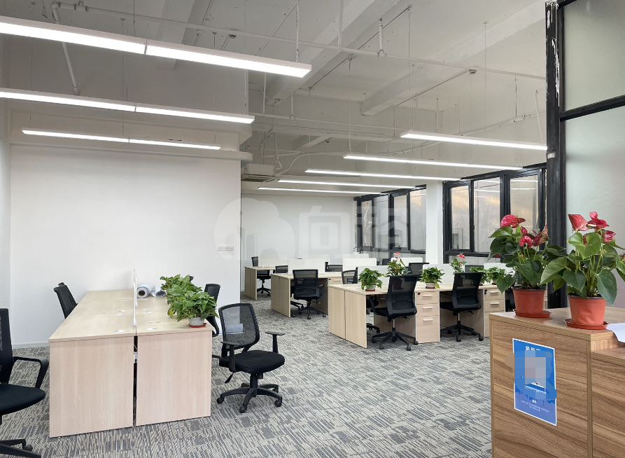 D1国际创意空间写字楼 500m²办公室出租 3.5元/m²/天 精品装修
