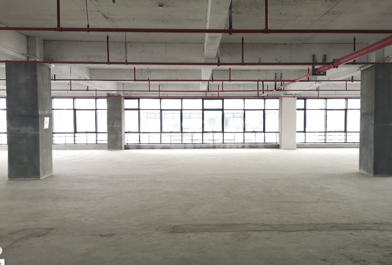 亚芯科技园写字楼 600m²办公室出租 6.1元/m²/天 简单装修