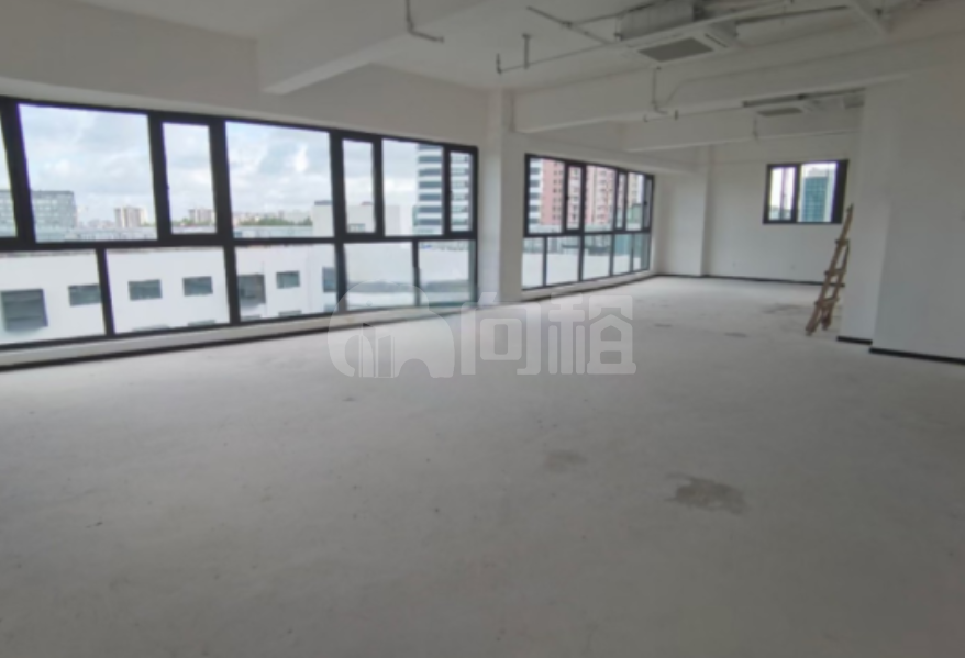 张江朗诗中心写字楼 192m²办公室出租 5.4元/m²/天 简单装修